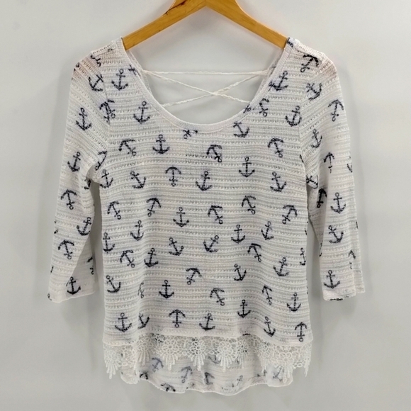 Almost Famous white nautical anchor print crochet feel top size large 3/4 sleeve - Picture 1 of 8
